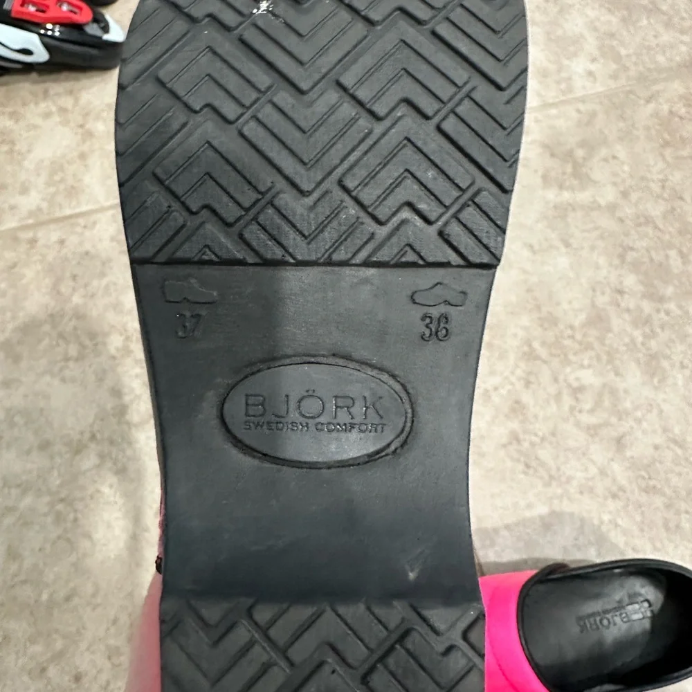 Bjork Clogs - Picture 4 of 5